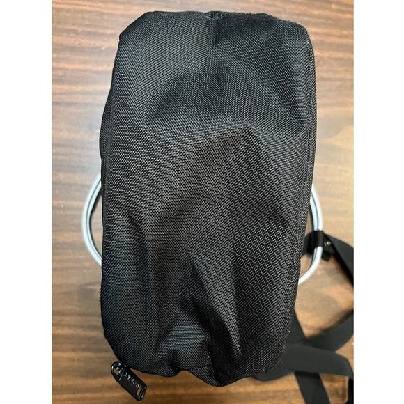 Adidas Insulated Black Squad Lunch Box - Excellent Condition Black & White - Picture 9 of 9